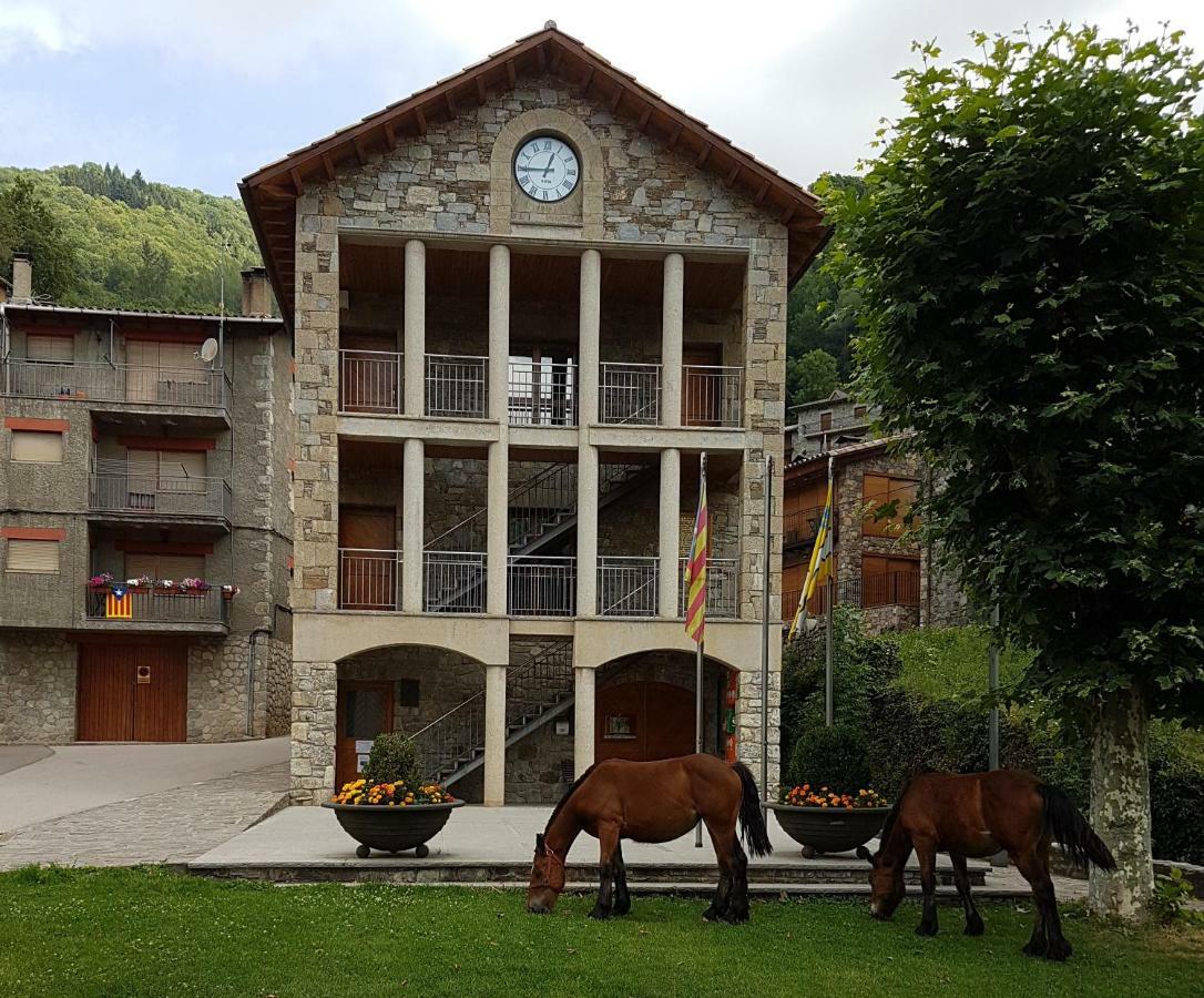 Apartament Torrent De La Barruda Apartment Vilallonga de Ter Exterior photo